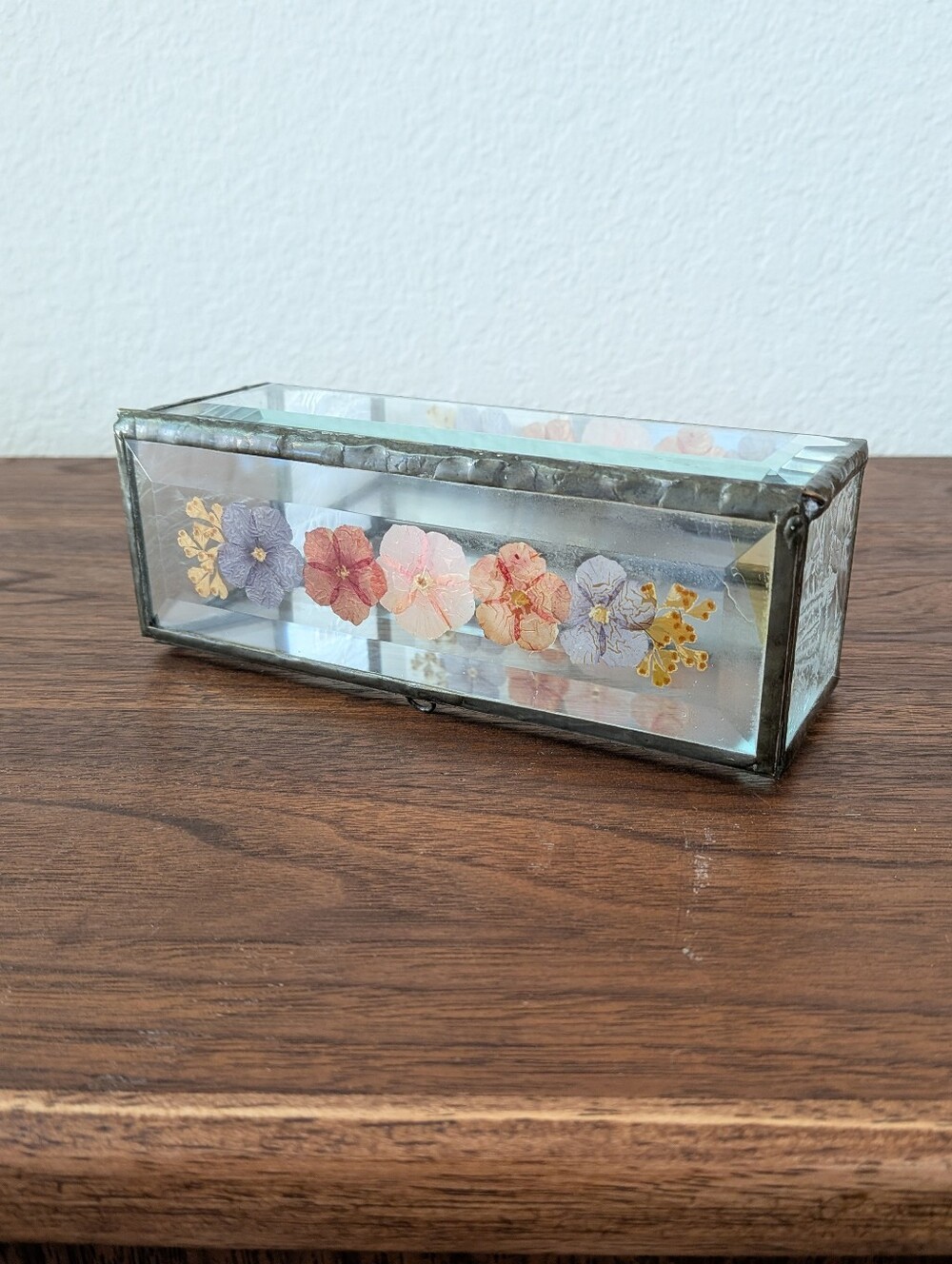 Vintage Beveled Leaded Glass Trinket Jewelry Box Dried Flowers Mirrored Etched